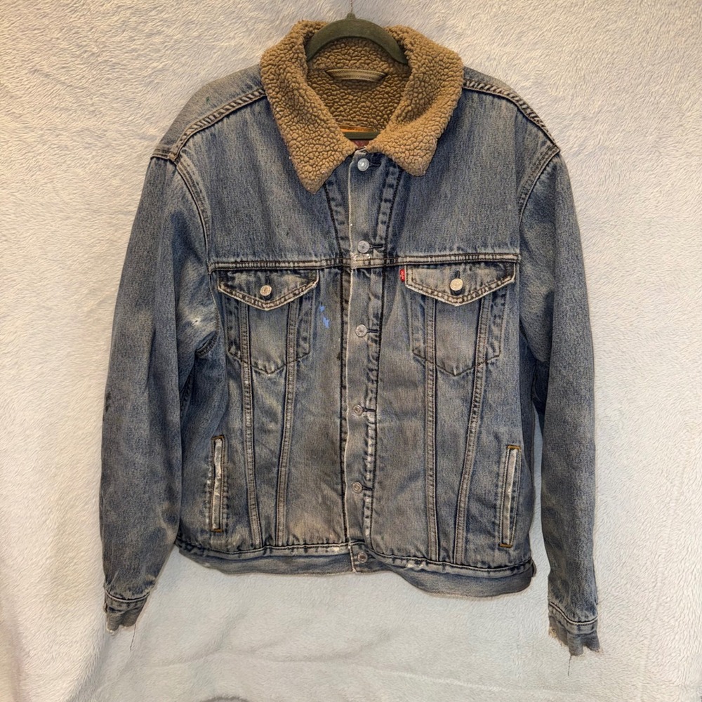 Vintage Levis Sherpa Denim Trucker Jacket Heavily Distressed Workwear 70520-3790